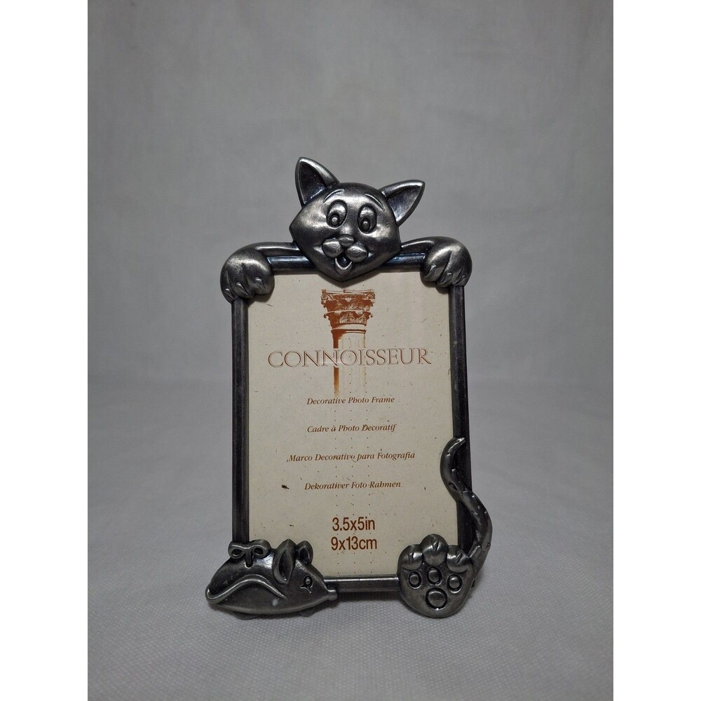 Vintage Connoisseur Metal Pewter Decorative Picture Frame 3.5x5 inches Cat Mouse